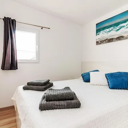 Holiday home Mobile Damar 4 Drage
